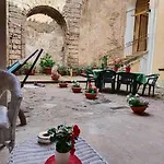 아파트 La Casetta Di Ulisse Minicasa Per Amici *