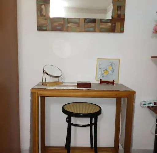 Lejlighed La Casetta Di Ulisse Minicasa Per Amici *