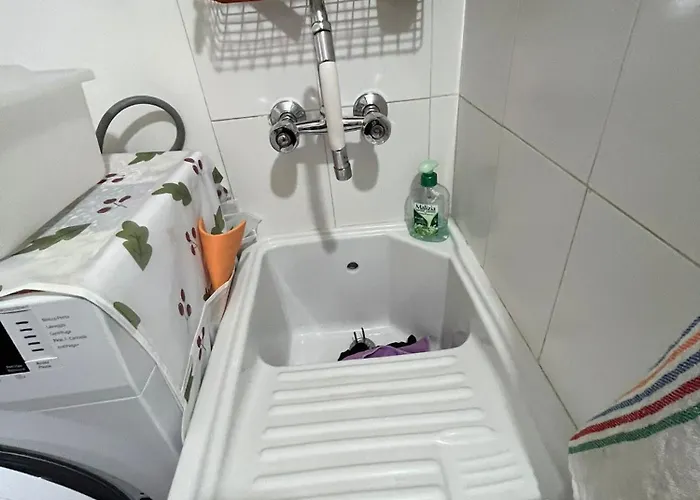 公寓 La Casetta Di Ulisse Minicasa Per Amici 维博瓦伦蒂亚